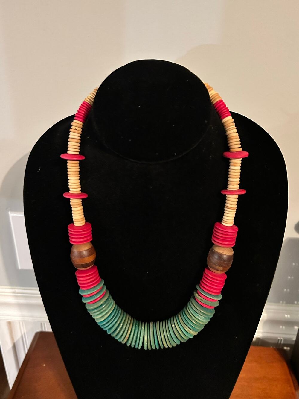 Vintage Style Chunky Wood Coconut Disc Statement Necklace Teal Pink Multicolor